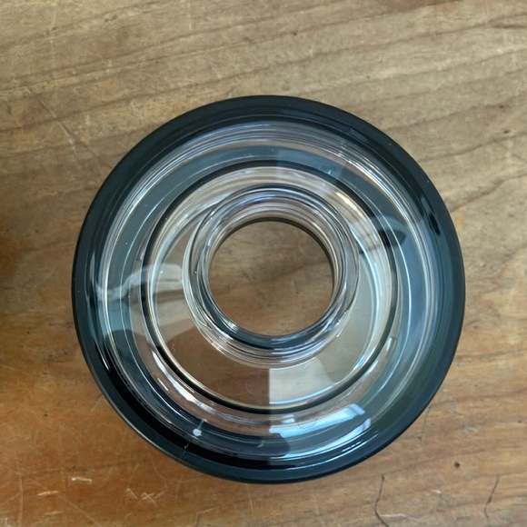 YETI Black Bottle Cap with Handle - Picture 5 of 12